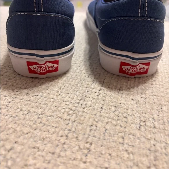 Vans Classic Women’s Blue Slip-On Shoes - NWOT - Picture 6 of 7